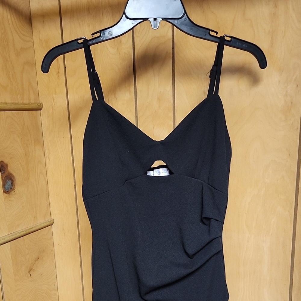 Emerald Sundae Black Sleeveless Long Dress